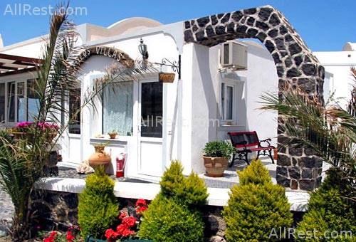 Milos Villas 10